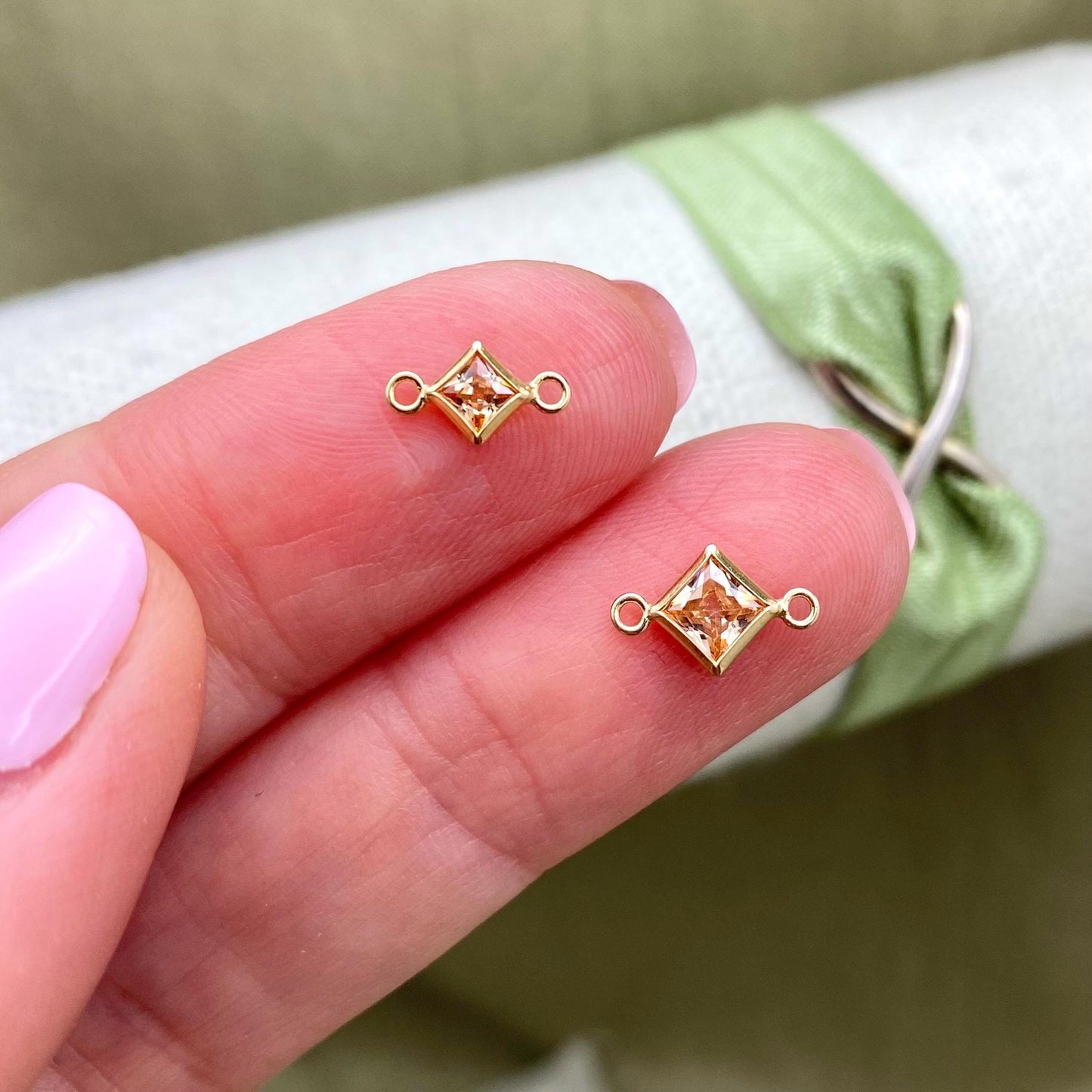 Luxe Diamond 4mm Birthstone Connectors - Gold Filled - 3 Pack/12 Pack - B33G - Luxe Colors