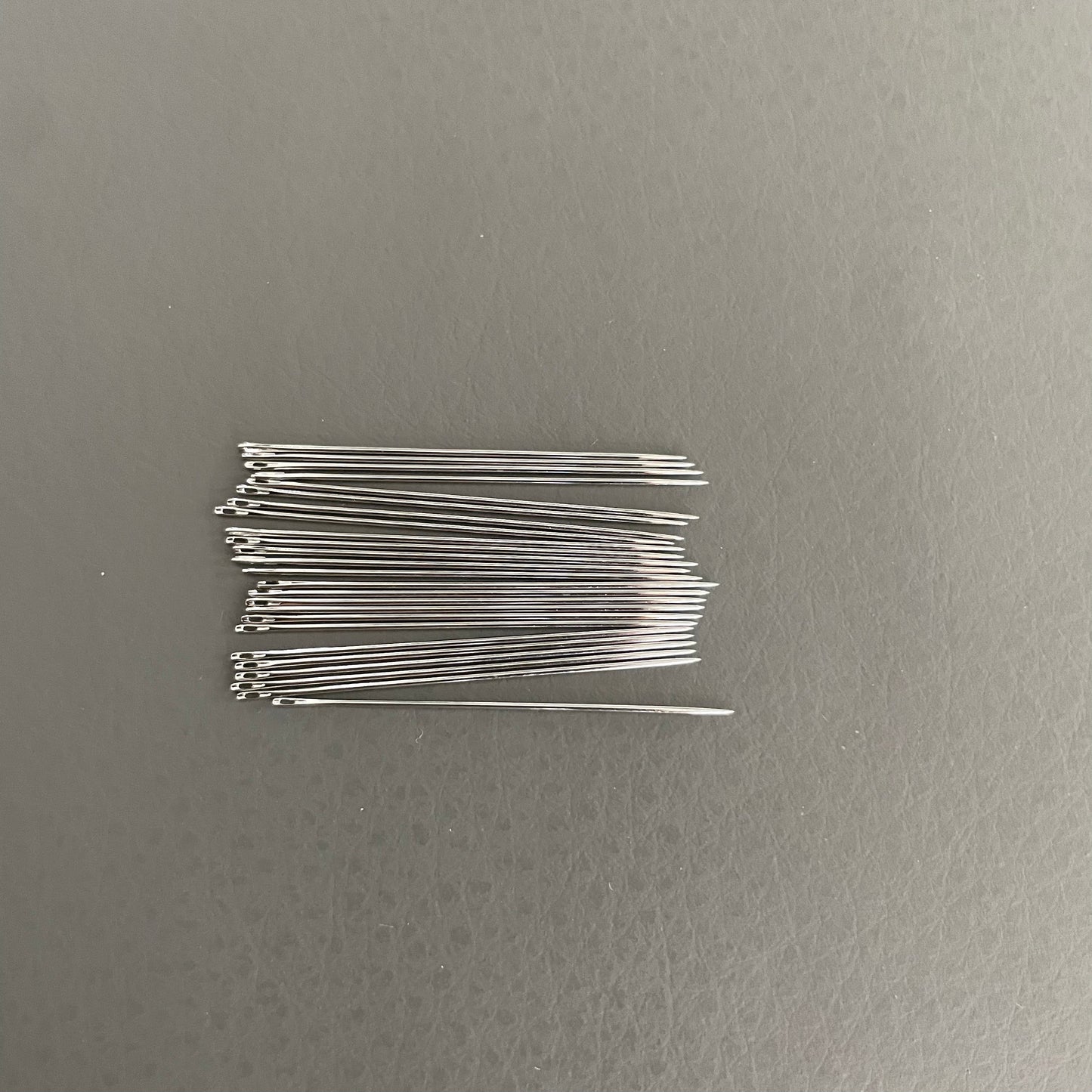 Sharp English Beading Needles #010 John James - 25pcs