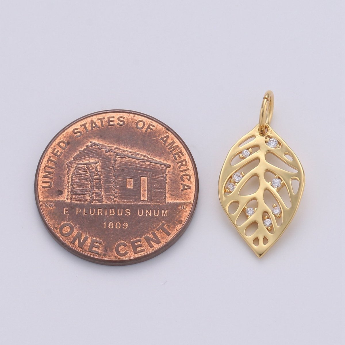 Dainty Gold Monstera Leaf Charms Pendant, Gold Leaf Charm DIY Earring Necklace Jewelry Accessory DIY Craft Micro Pave Charm D-571