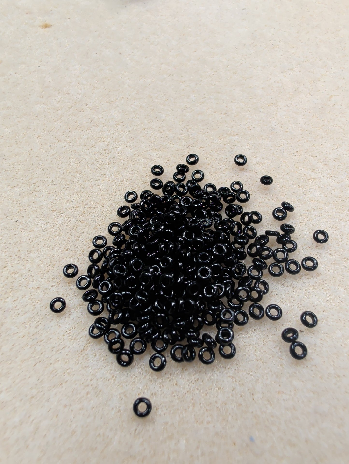 Demi Round, Size 8