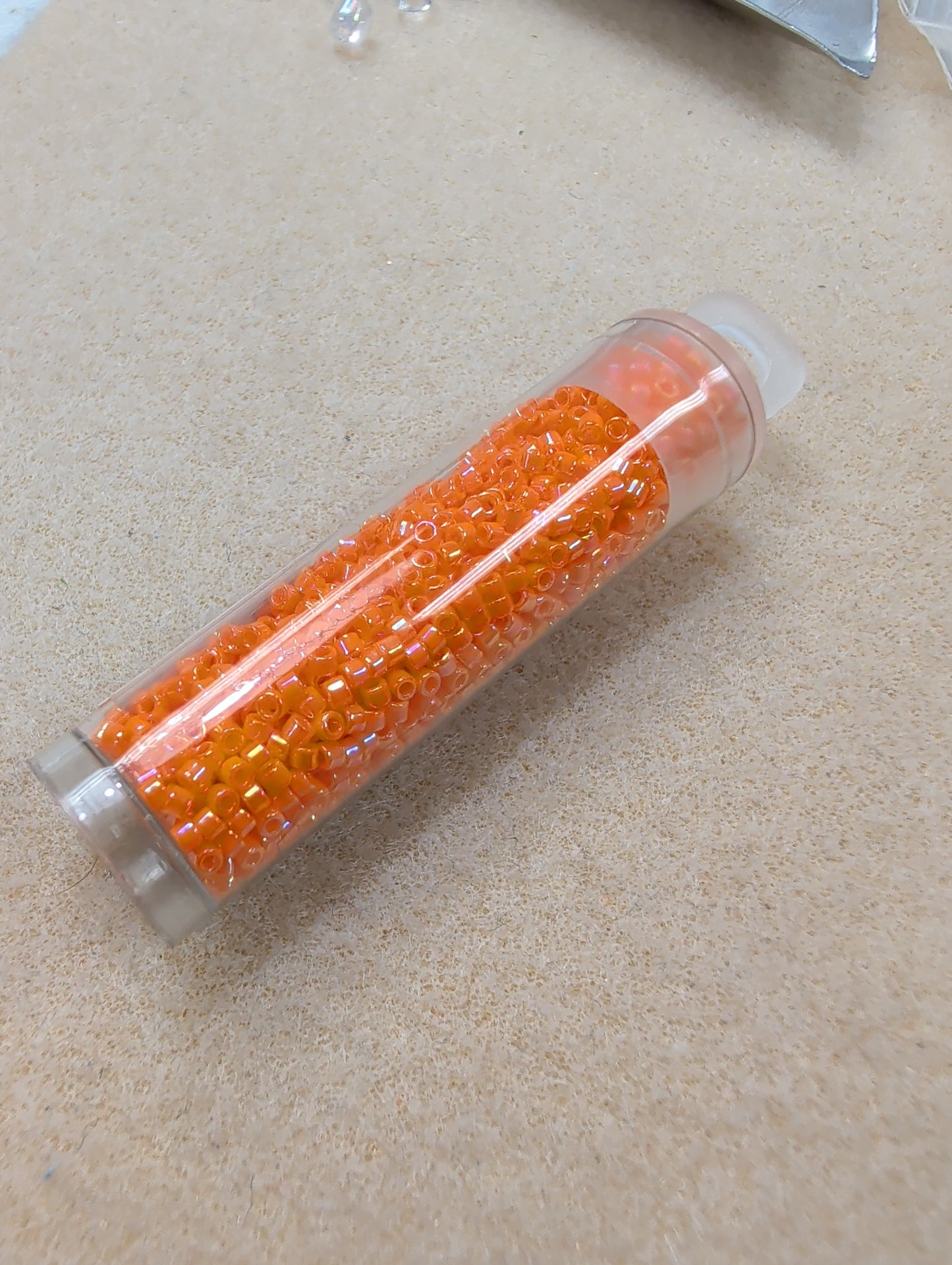 DB1573