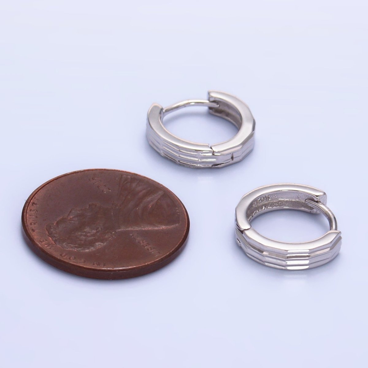 S925 Sterling Silver 12mm Line-Edged Cartilage Huggie Earrings | SL-555
