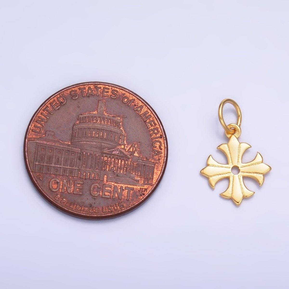 S925 Sterling Silver Fleur Religious Cross in Gold & Silver | SL-623