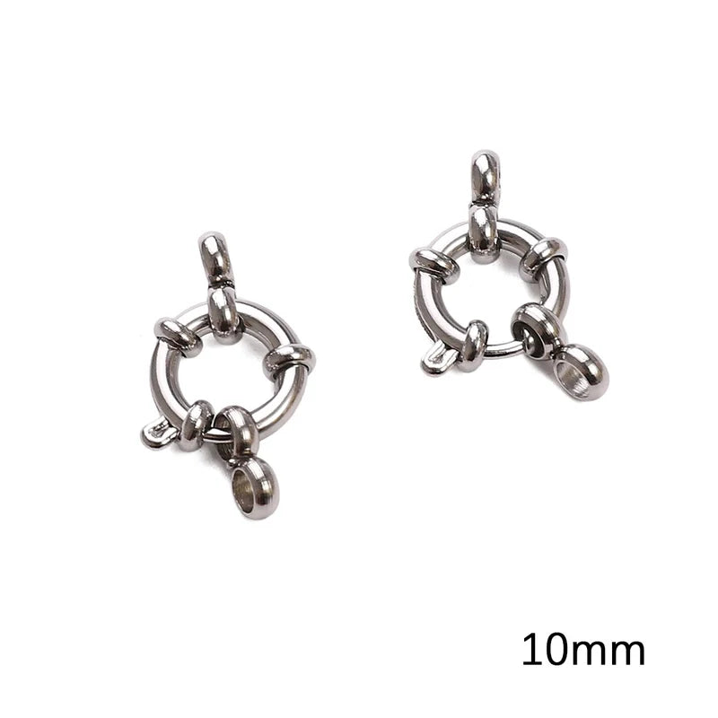 Sailor Clasp