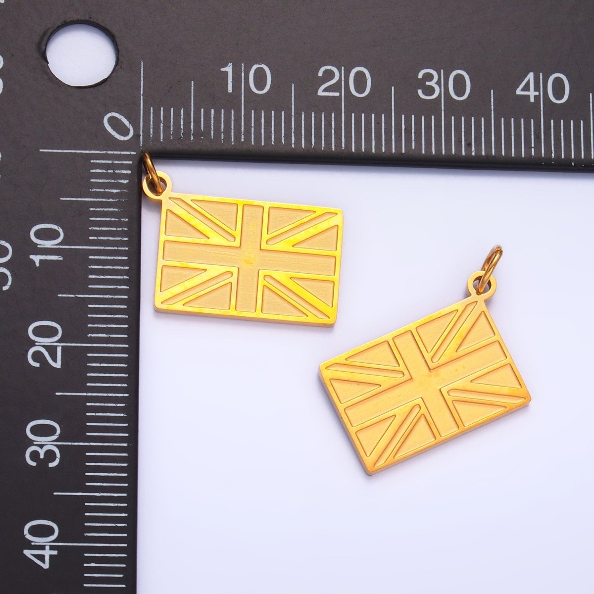 Stainless Steel Minimalist United Kingdom UK Union Jack Flag Charm | P1438